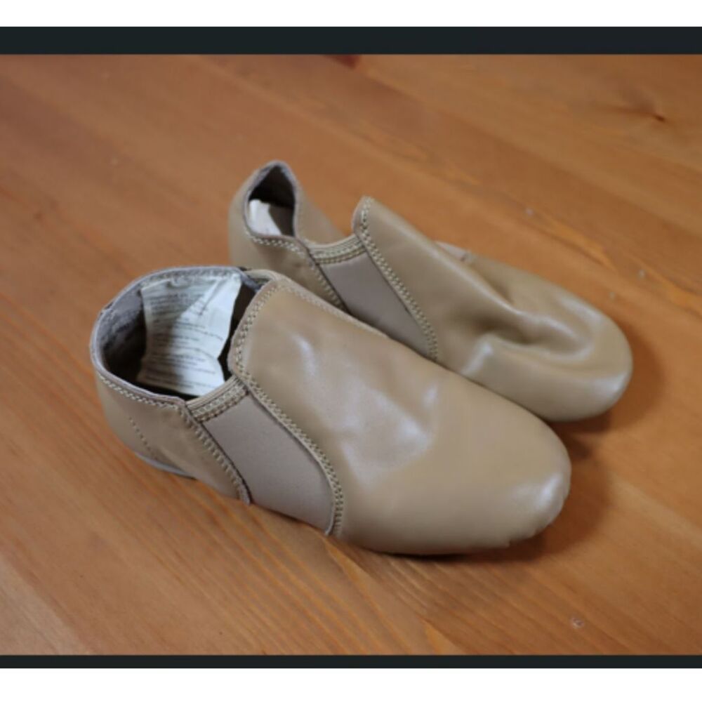 Revolution? Kids Ballet Dance Shoes Beige Tan Leather Soft Lining Size 1M